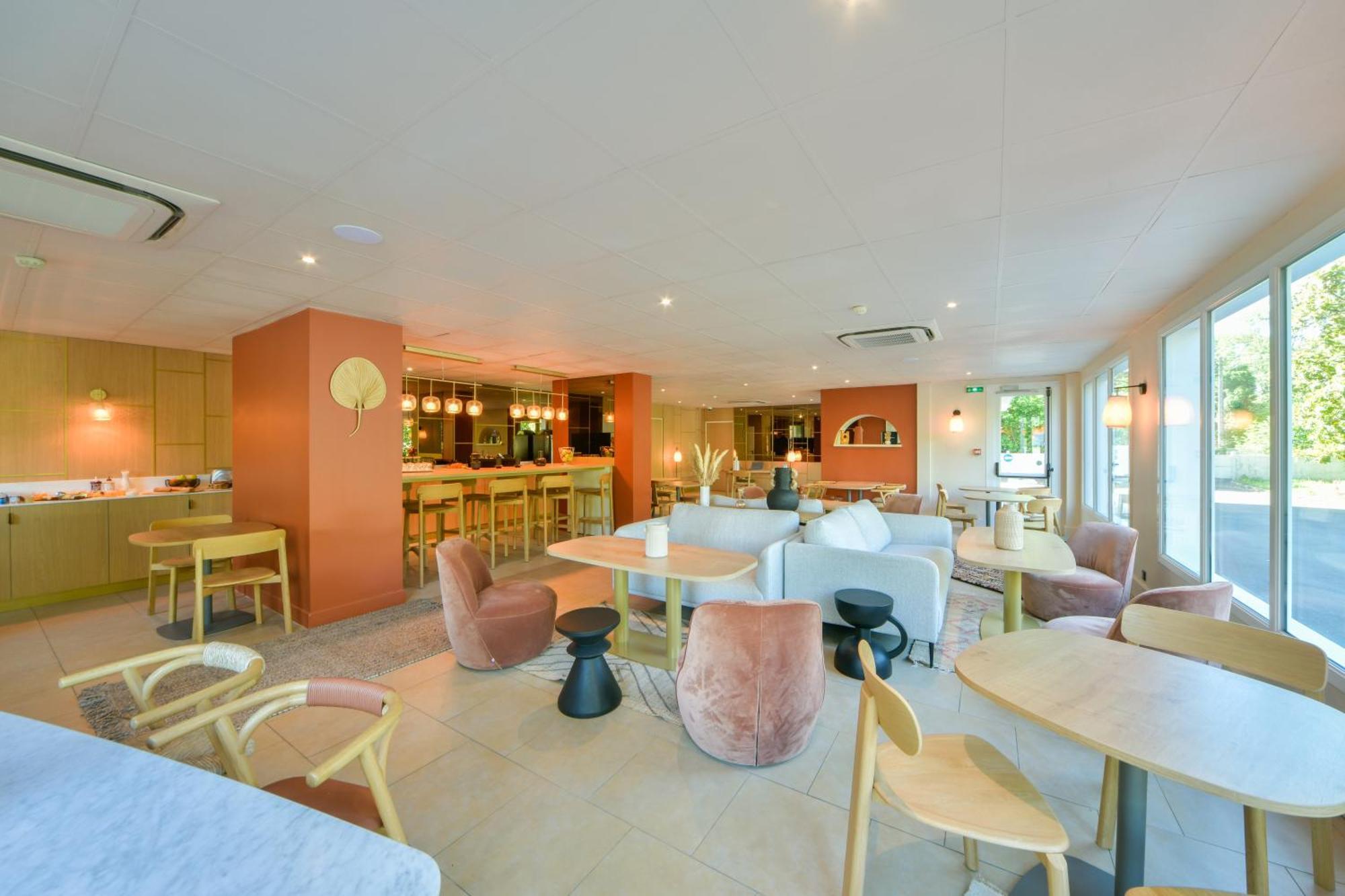 Bhoma Bourges - Hotel & Restaurant Exterior foto